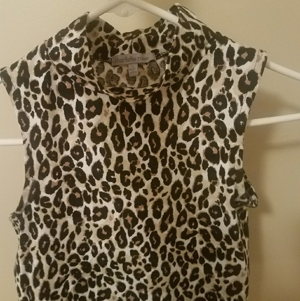 Small cheetah print crop top